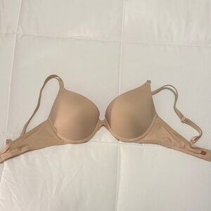 PINK Victoria's Secret Nude Bra